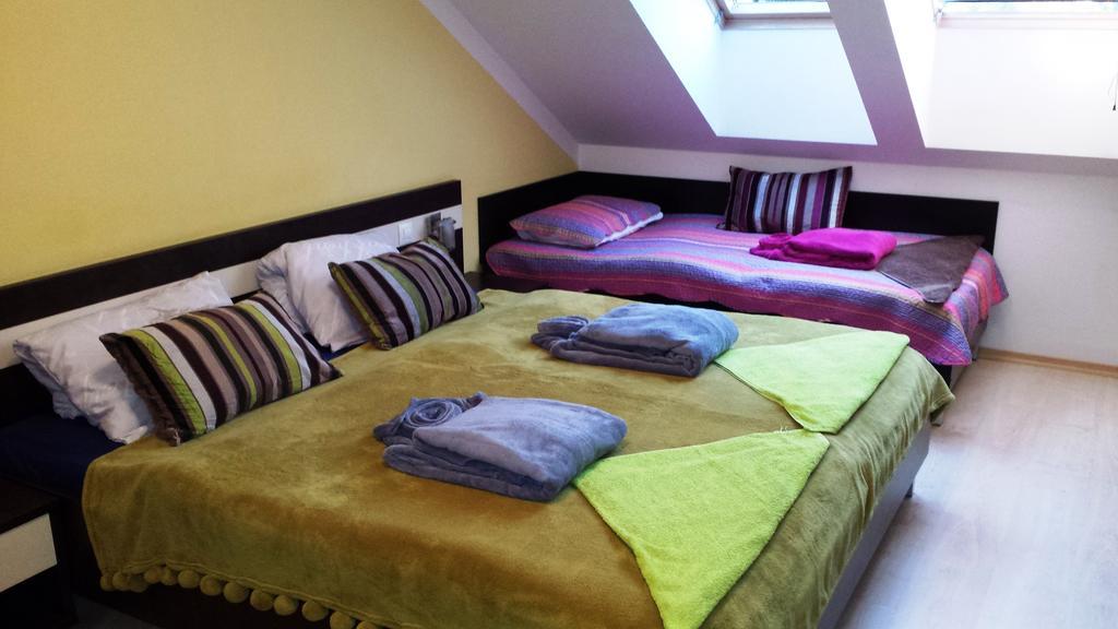 Free Apartman Bešeňová Pokoj fotografie